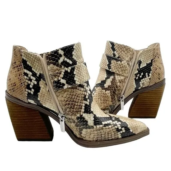 Vince Camuto Leather Desert Snake Pointed Toe Western Ankle Bootie Size 6.5