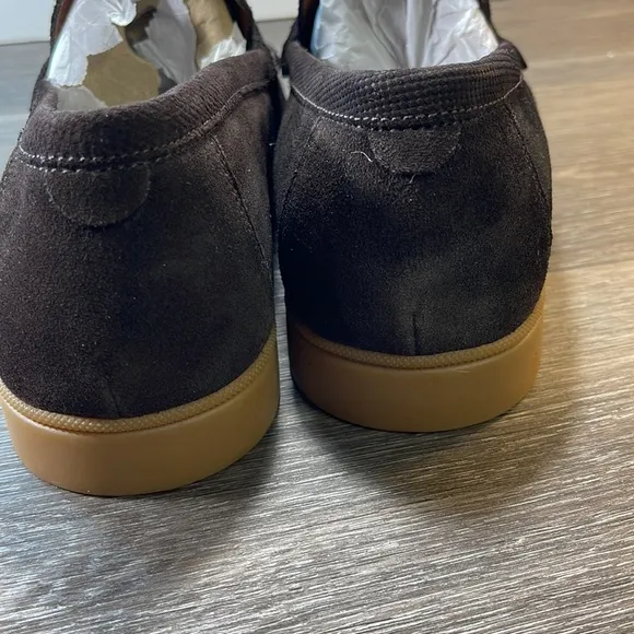 Vince Camuto suede loafers mens size 12 (f20)