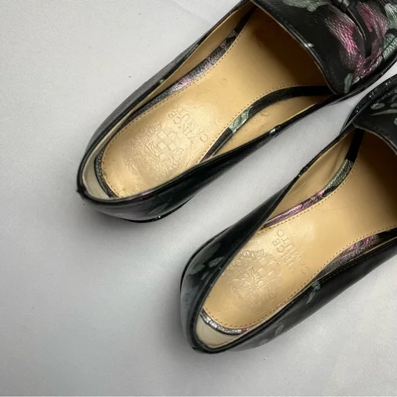 Vince Camuto Womens geralin floral loafers leather with tassels