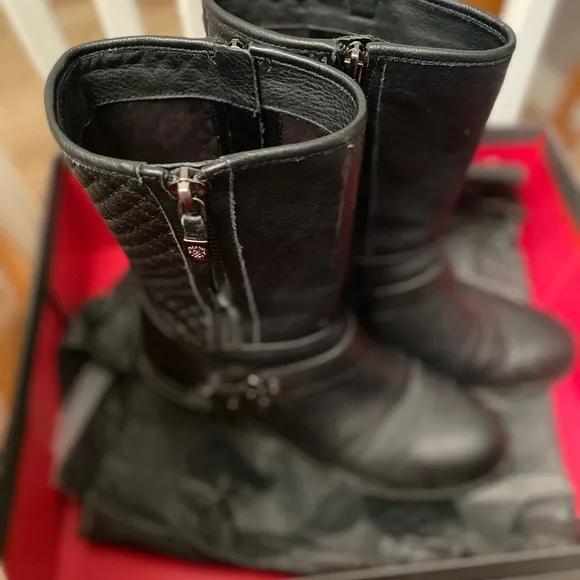 Vince Camuto Women’s riding boots