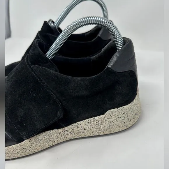 Vince Gage Black Suede Casual Streetwear Sneakers, VGUC, Size 8, MSRP $250