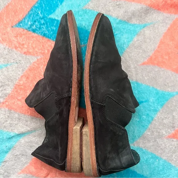 Vince Mia Slip-On Loafers- Black Nubuck Leather- Slouchy- Size 8