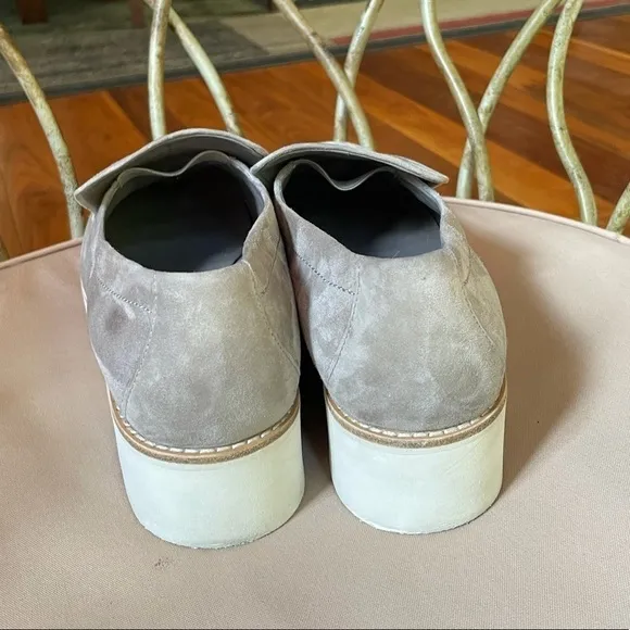 VINCE Zeta Slip On Platform Loafers Taupe Size 9.5