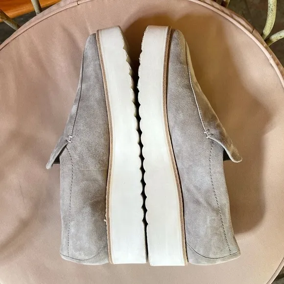 VINCE Zeta Slip On Platform Loafers Taupe Size 9.5