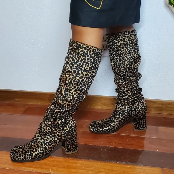 Vintage 90s Leopard Cheetah Stretch Boot Square toe