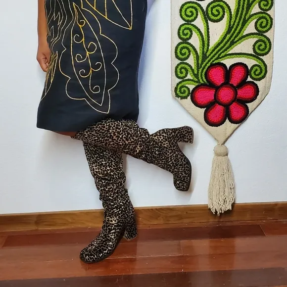 Vintage 90s Leopard Cheetah Stretch Boot Square toe