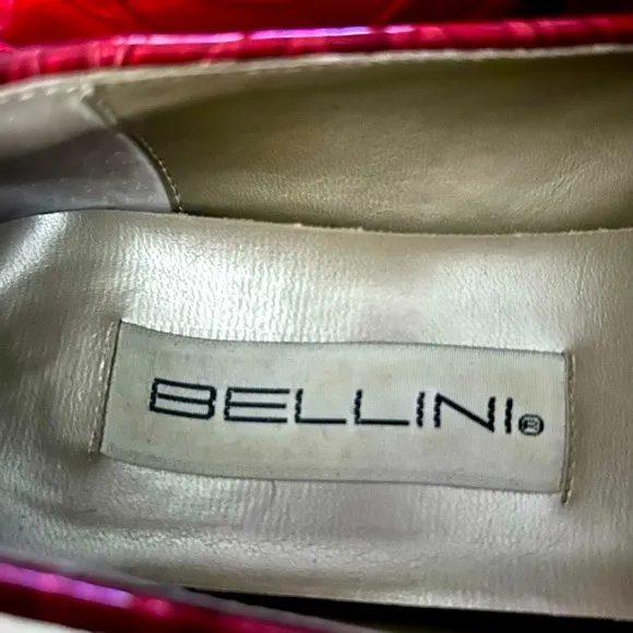 Vintage Bellini Beautiful Swirled Red Patent Leather Anaconda Loafers Size 8