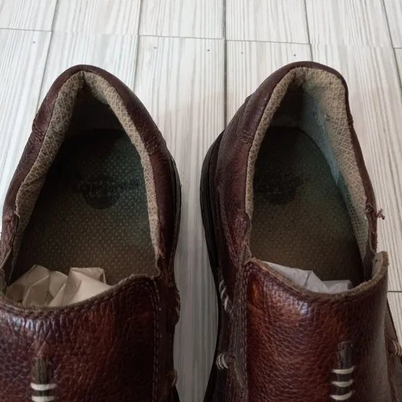 Vintage Dr. Martens Y2K Leather Casual Slip-On Loafer Boots
