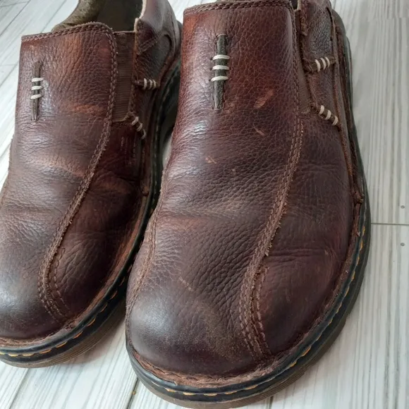 Vintage Dr. Martens Y2K Leather Casual Slip-On Loafer Boots