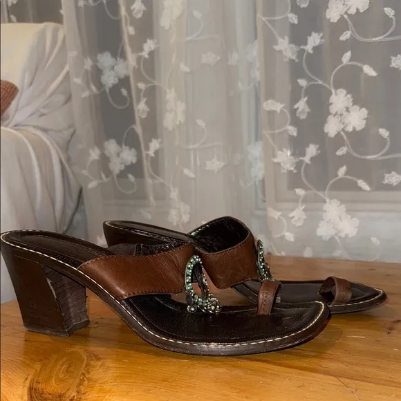 Vintage Elegant Brown Women's Sandals with Blue and Green Detailing
