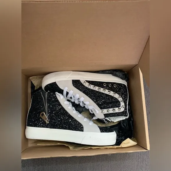 Vintage Havana Dormy Glitter High Top Sneaker Stars Studs Women's NIB 🌴