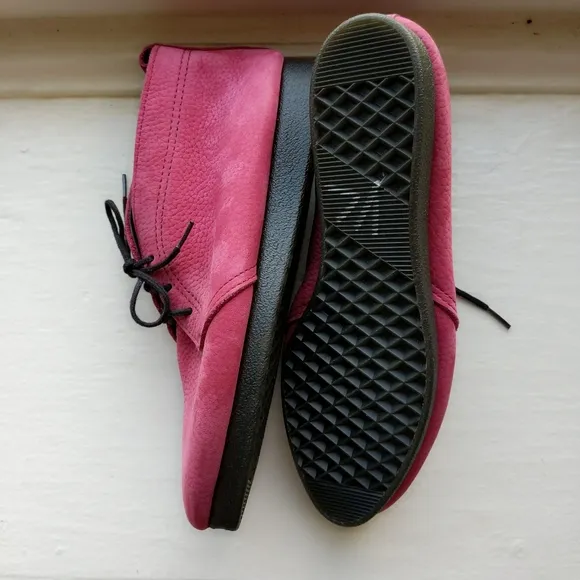 Vintage Magenta Pink Suede Leather Wedge Desert Booties Boots 6