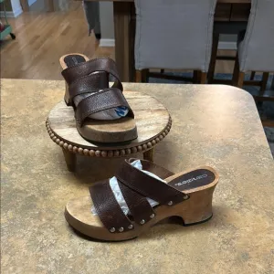 Vintage Y2K Candies Wood Platform Brown Leather Sandals