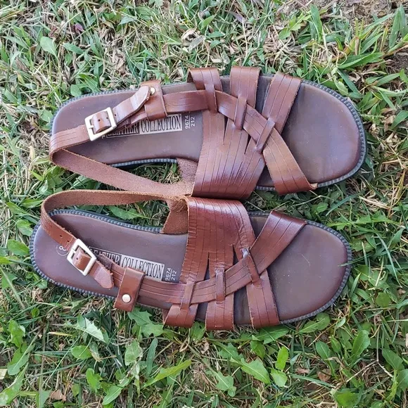 Vintage Y2K The Leather Collection Womens Brown Leather Fisherman Sandals Size 8