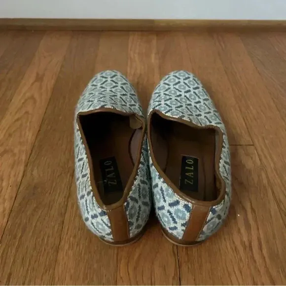 Vintage Zalo Vintage Needle Point Loafer Blue White Pattern Slip On Size 9