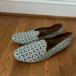 Vintage Zalo Vintage Needle Point Loafer Blue White Pattern Slip On Size 9