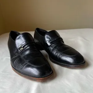 Vintage Florsheim Black Leather Loafers Slip On Gold Buckle Mens 9.5