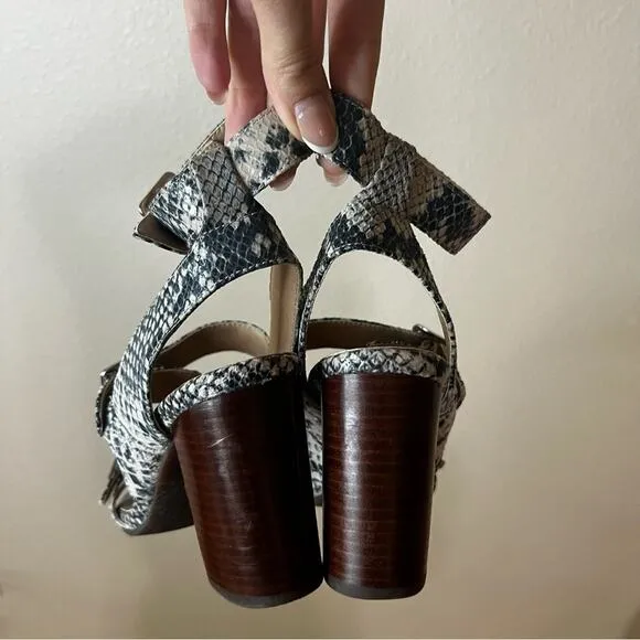 Vionic 382 Carmel snake python strappy heels heeled sandals 9.5