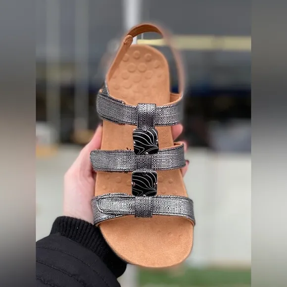 VIONIC Amber Sandals in Black Silver Metallic Size 11 New!
