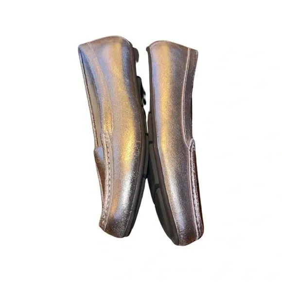Vionic Chill Debbie Metallic Gold Loafers Size 6.5