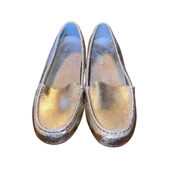 Vionic Chill Debbie Metallic Gold Loafers Size 6.5