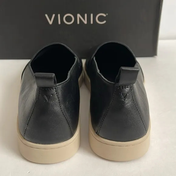 Vionic Uptown A-Line Black Loafers Slip-On Sneakers 11