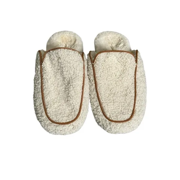 Vionic White Sherpa Slip On Loafers 7