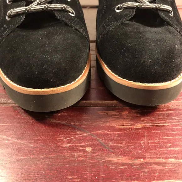 Vionic Women's Charm Ballari Oxford Lace Up Loafers, Black Suede Size 7 NWT