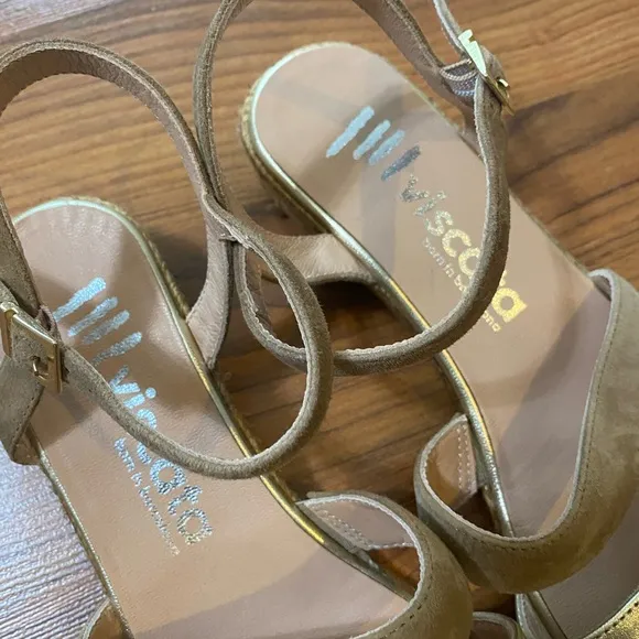 VISCATA BARCELONA Made in Spain tan and gold tone Strappy sandals jute detail