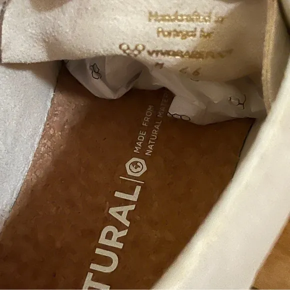 Vivobarefoot Womens EU 36 US 6 Gobi III Sandstone Leather Desert Boot NEW
