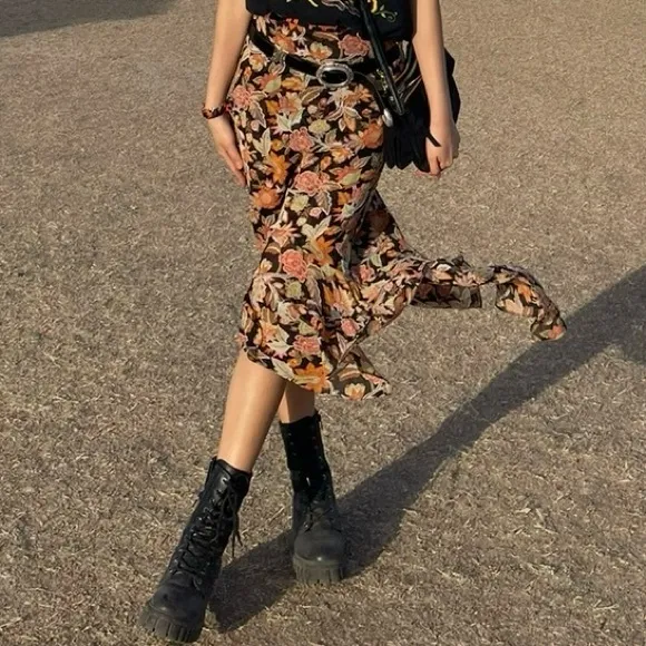 Vtg Dana Buchman 100% Silk Floral Handkerchief Hem Midi Skirt Size 2