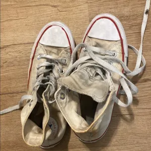 White High-Top Converse Sneakers Canvas