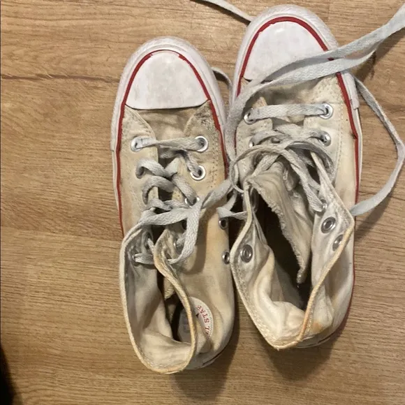 White High-Top Converse Sneakers Canvas