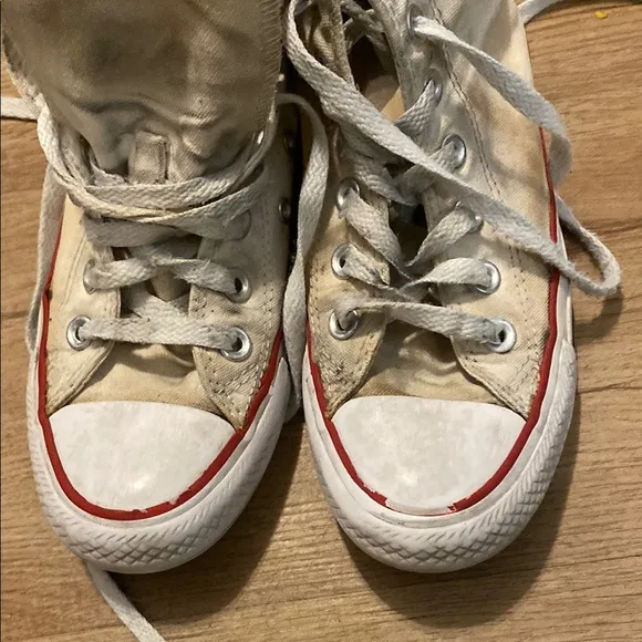 White High-Top Converse Sneakers Canvas