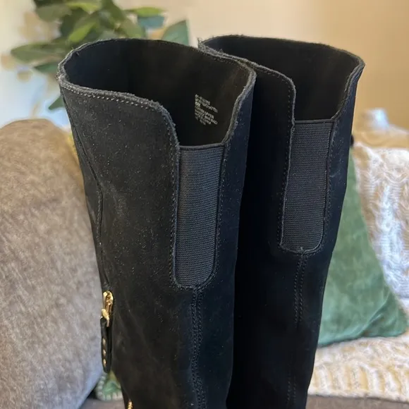 White Mountain Black Suede High Knee Boots Size 6