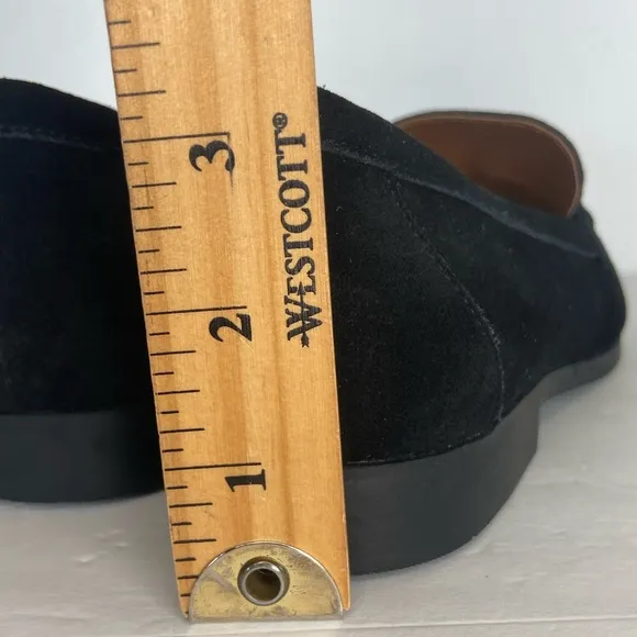 White Mountain Casavas Women's Slip On Loafers Size 10 M Black Suede Metal Chain