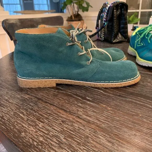 White Mountain Teal Desert Boots sz 9 New