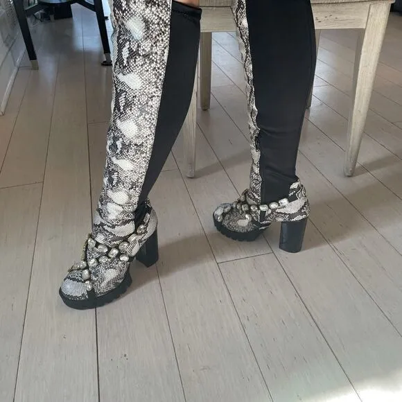WILD DIVA SNAKESKIN MOTIF BOOTS.  NEW