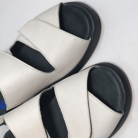 Wolky Nimes White Slingback Sandals Women's Size 9 EU 40