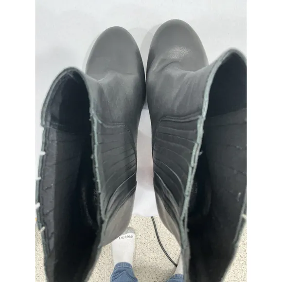 Womans Eileen Fisher Vero Cuoio 9.5 Black Pull On Elastic Heel Ankle Boots