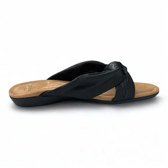 Women’s Earth Origins Billi Black Leather Comfort Slide Sandals 10W