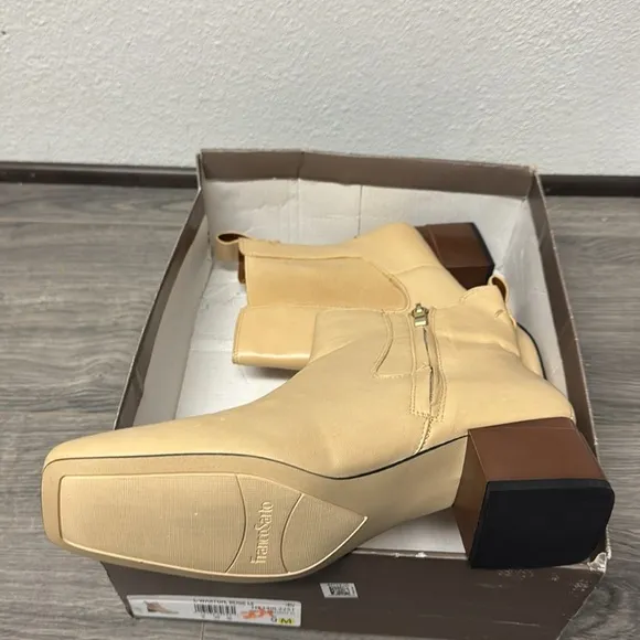 Womens Franco Sarto Waxton Leather Ankle Boots