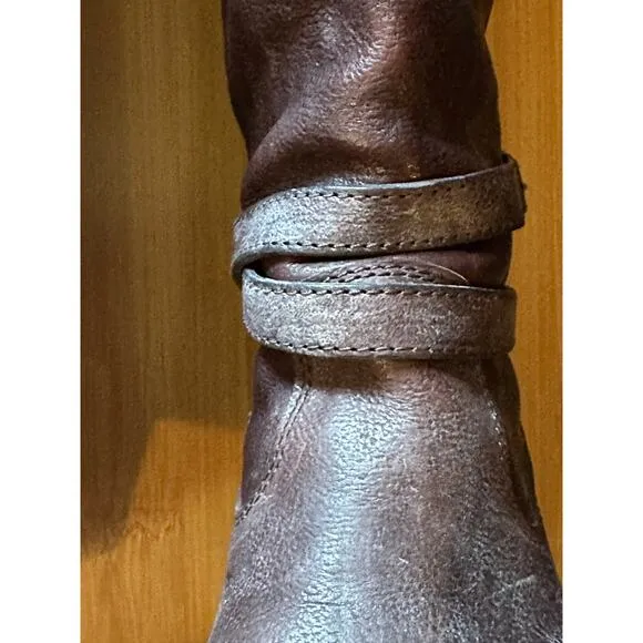 Women’s Frye Riding Boots Size 7.5 Distressed Brown Leather