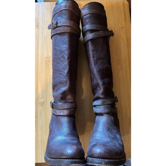 Women’s Frye Riding Boots Size 7.5 Distressed Brown Leather