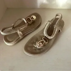 Womens gold and bronze strappy sandals size 6 with box