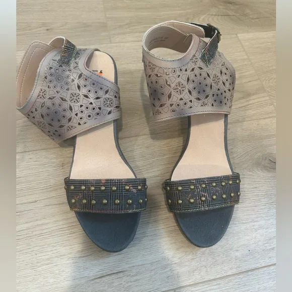 WOMEN'S L'ARTISTE BY SPRING STEP BERNADETTE HEELED SANDALS Gray Size 9