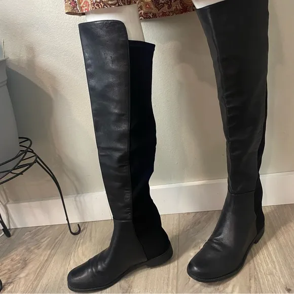 Womens leather Stuart Weitzman boots, black high knee boot size 81/2 M