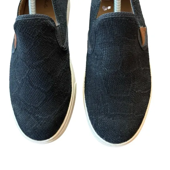 Women’s Olukai Size 9 Black Pehuea Snake/Python Print Suede Slip On Loafers