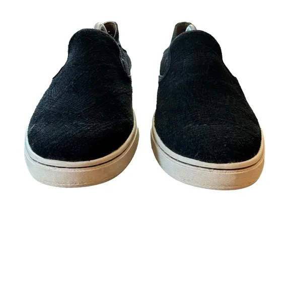 Women’s Olukai Size 9 Black Pehuea Snake/Python Print Suede Slip On Loafers