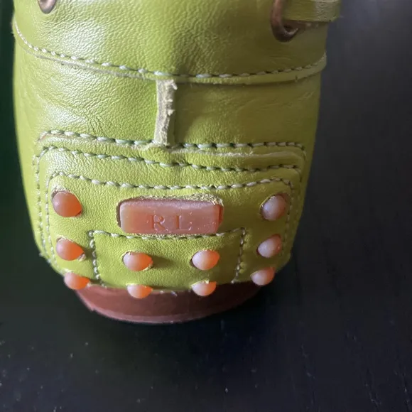 Women's Ralph Lauren Loafers Green Leather size 37